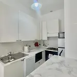 Casa Gabriella 公寓 *